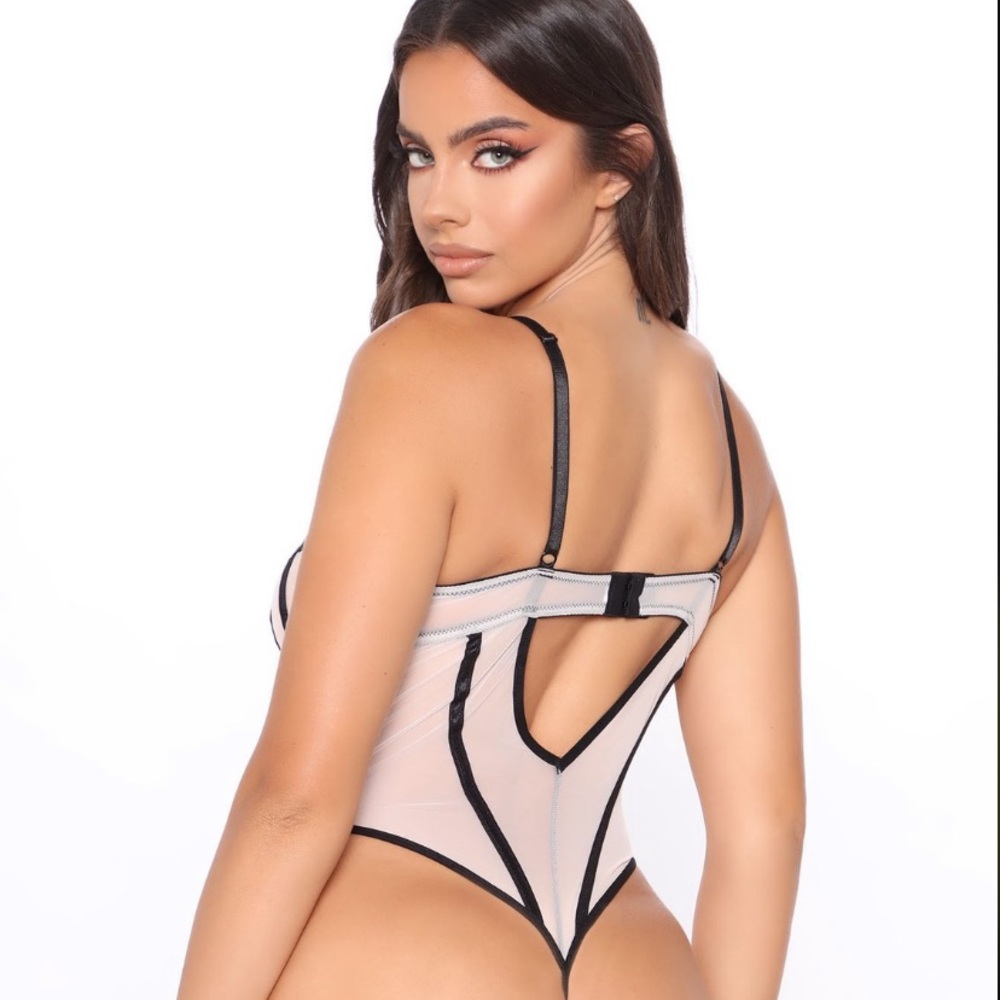 FN Lingerie - Picture 4 of 4